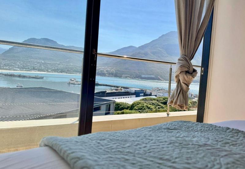 2 Bedroom Property for Sale in Hout Bay Western Cape
